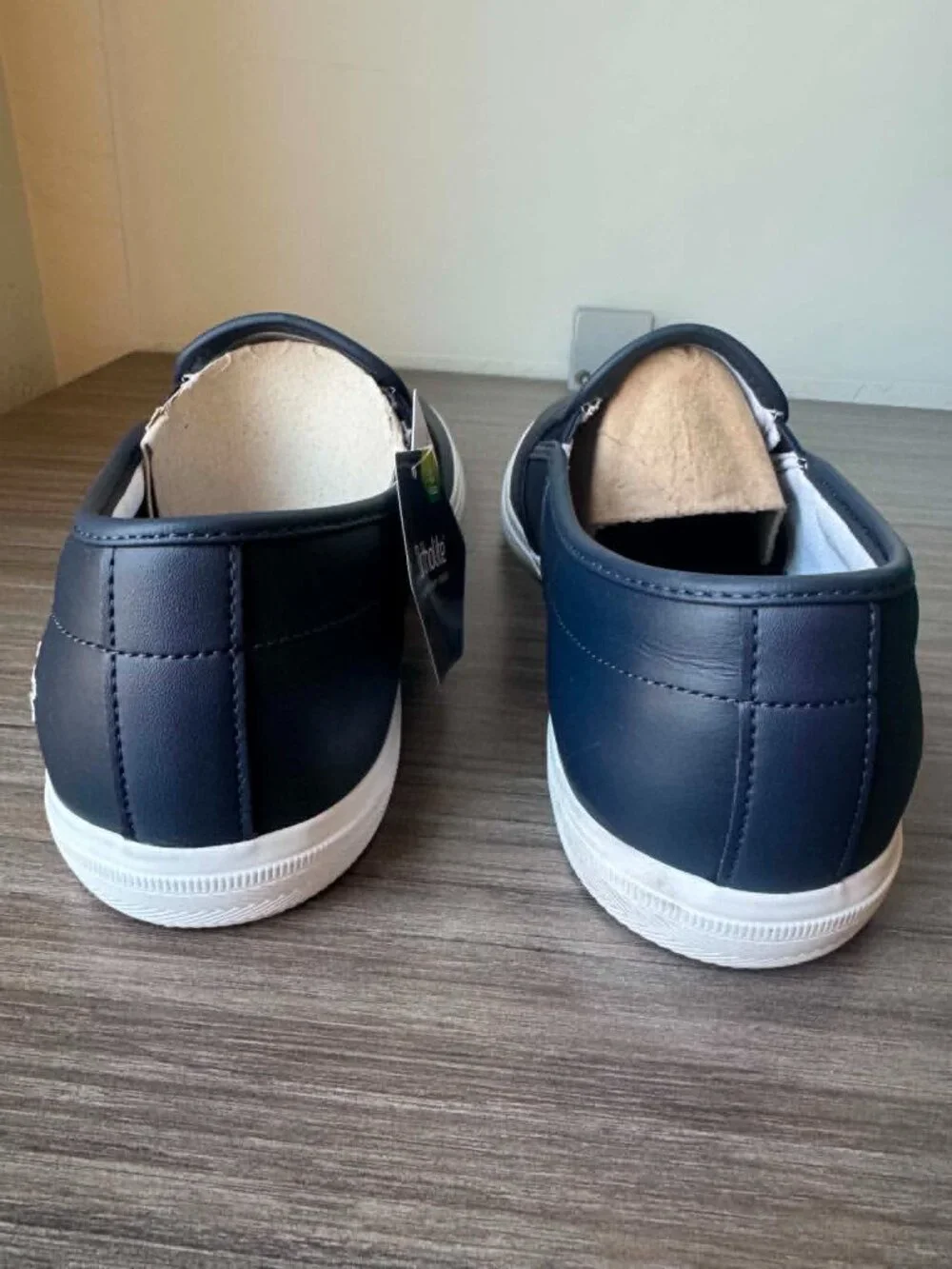 Lacoste Men's Tatalya Slip On Loafers size 12 in Navy Leather